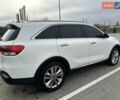 Белый Киа Соренто, объемом двигателя 2 л и пробегом 220 тыс. км за 18700 $, фото 5 на Automoto.ua