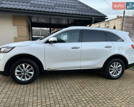 Белый Киа Соренто, объемом двигателя 2.2 л и пробегом 225 тыс. км за 19191 $, фото 24 на Automoto.ua
