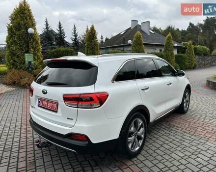 Кіа Соренто 2015 у Луцьку на Automoto.ua Білий Кіа Соренто, об'ємом двигуна 2.2 л та пробігом 150 тис. км за 23500 $, фото 11 на Automoto.ua