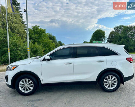 Белый Киа Соренто, объемом двигателя 2.4 л и пробегом 168 тыс. км за 12700 $, фото 33 на Automoto.ua