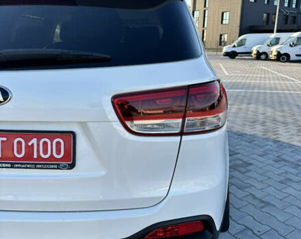 Белый Киа Соренто, объемом двигателя 2.2 л и пробегом 198 тыс. км за 21999 $, фото 11 на Automoto.ua