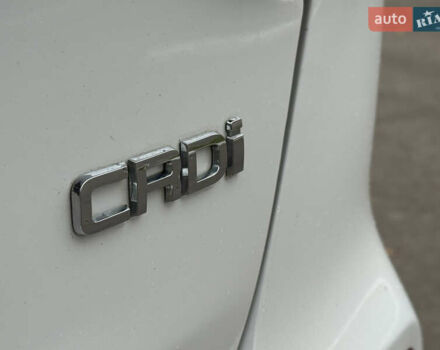 Білий Кіа Соренто, об'ємом двигуна 2.2 л та пробігом 175 тис. км за 16999 $, фото 28 на Automoto.ua