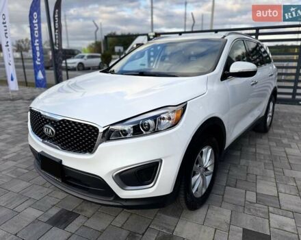 Киа Соренто 2015 в Ровно на Automoto.ua Белый Киа Соренто, объемом двигателя 2.36 л и пробегом 184 тыс. км за 13500 $, фото 7 на Automoto.ua