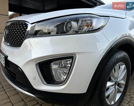 Белый Киа Соренто, объемом двигателя 2.2 л и пробегом 225 тыс. км за 19191 $, фото 61 на Automoto.ua