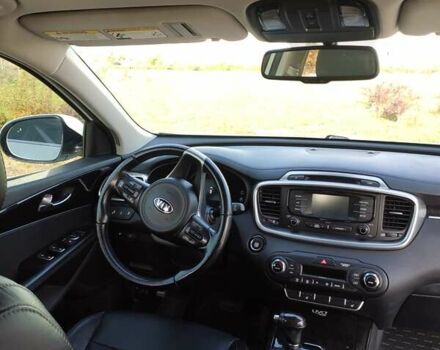 Белый Киа Соренто, объемом двигателя 2 л и пробегом 110 тыс. км за 16800 $, фото 32 на Automoto.ua