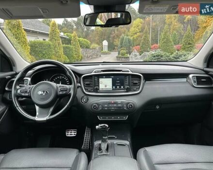 Кіа Соренто 2015 у Луцьку на Automoto.ua Білий Кіа Соренто, об'ємом двигуна 2.2 л та пробігом 150 тис. км за 23500 $, фото 22 на Automoto.ua