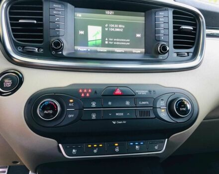 Киа Соренто 2015 в Белой Церкве на Automoto.ua Белый Киа Соренто, объемом двигателя 2.2 л и пробегом 107 тыс. км за 22700 $, фото 16 на Automoto.ua