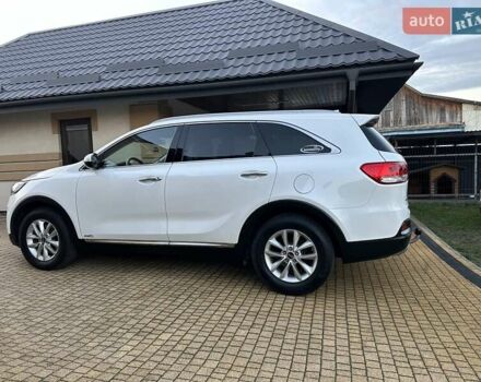 Белый Киа Соренто, объемом двигателя 2.2 л и пробегом 225 тыс. км за 19191 $, фото 22 на Automoto.ua