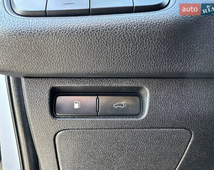 Белый Киа Соренто, объемом двигателя 2.2 л и пробегом 198 тыс. км за 21999 $, фото 35 на Automoto.ua