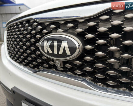 Білий Кіа Соренто, об'ємом двигуна 2.2 л та пробігом 135 тис. км за 24000 $, фото 14 на Automoto.ua