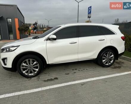Белый Киа Соренто, объемом двигателя 2 л и пробегом 220 тыс. км за 18700 $, фото 2 на Automoto.ua