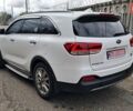 Киа Соренто 2015 в Киеве на Automoto.ua Белый Киа Соренто, объемом двигателя 2 л и пробегом 179 тыс. км за 21900 $, фото 6 на Automoto.ua