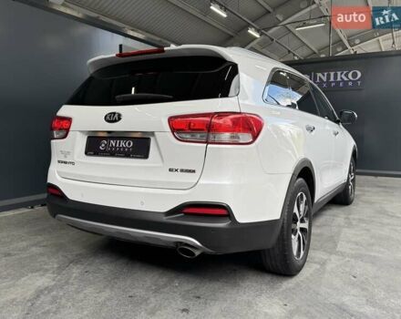 Білий Кіа Соренто, об'ємом двигуна 2 л та пробігом 239 тис. км за 12500 $, фото 14 на Automoto.ua