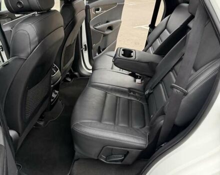 Білий Кіа Соренто, об'ємом двигуна 2.2 л та пробігом 145 тис. км за 22500 $, фото 21 на Automoto.ua