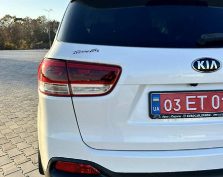 Белый Киа Соренто, объемом двигателя 2.2 л и пробегом 198 тыс. км за 21999 $, фото 10 на Automoto.ua