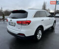 Белый Киа Соренто, объемом двигателя 2.36 л и пробегом 202 тыс. км за 15500 $, фото 6 на Automoto.ua