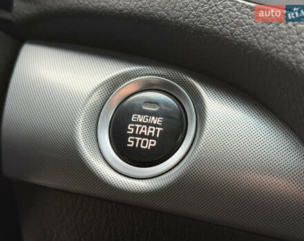 Білий Кіа Соренто, об'ємом двигуна 2.2 л та пробігом 175 тис. км за 17750 $, фото 72 на Automoto.ua