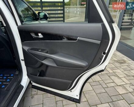 Киа Соренто 2015 в Ровно на Automoto.ua Белый Киа Соренто, объемом двигателя 2.36 л и пробегом 184 тыс. км за 13500 $, фото 28 на Automoto.ua