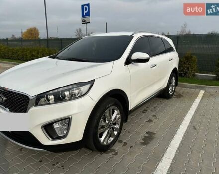 Белый Киа Соренто, объемом двигателя 2 л и пробегом 220 тыс. км за 18700 $, фото 1 на Automoto.ua