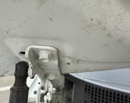 Білий Кіа Соренто, об'ємом двигуна 2.2 л та пробігом 145 тис. км за 22500 $, фото 35 на Automoto.ua