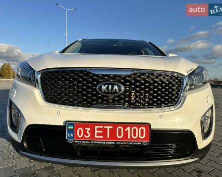 Белый Киа Соренто, объемом двигателя 2.2 л и пробегом 198 тыс. км за 21999 $, фото 9 на Automoto.ua