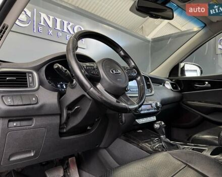 Білий Кіа Соренто, об'ємом двигуна 2 л та пробігом 239 тис. км за 12500 $, фото 26 на Automoto.ua