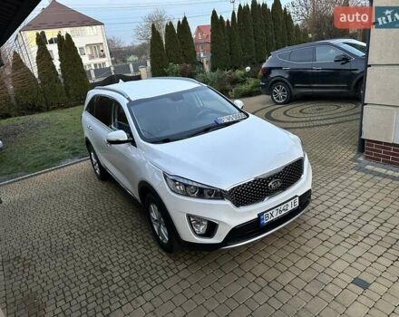 Белый Киа Соренто, объемом двигателя 2.2 л и пробегом 225 тыс. км за 19191 $, фото 190 на Automoto.ua
