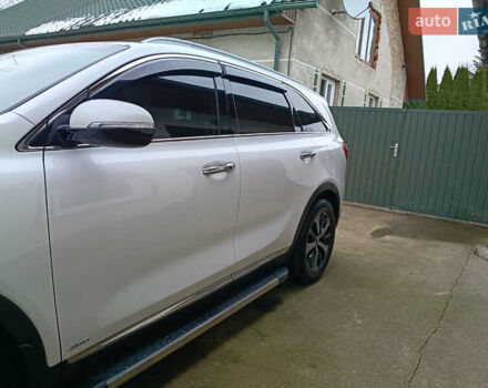 Білий Кіа Соренто, об'ємом двигуна 0 л та пробігом 220 тис. км за 19499 $, фото 22 на Automoto.ua