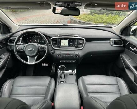 Кіа Соренто 2015 у Луцьку на Automoto.ua Білий Кіа Соренто, об'ємом двигуна 2.2 л та пробігом 150 тис. км за 23500 $, фото 20 на Automoto.ua