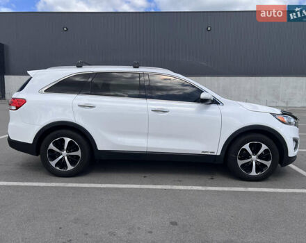 Білий Кіа Соренто, об'ємом двигуна 3.34 л та пробігом 135 тис. км за 14900 $, фото 3 на Automoto.ua