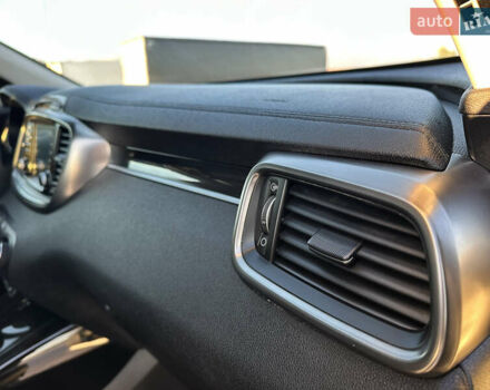 Белый Киа Соренто, объемом двигателя 2.2 л и пробегом 198 тыс. км за 21999 $, фото 58 на Automoto.ua