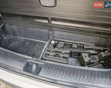 Киа Соренто 2015 в Могилев-Подольском на Automoto.ua Белый Киа Соренто, объемом двигателя 2.2 л и пробегом 214 тыс. км за 19300 $, фото 53 на Automoto.ua