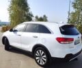 Белый Киа Соренто, объемом двигателя 2 л и пробегом 110 тыс. км за 16800 $, фото 9 на Automoto.ua