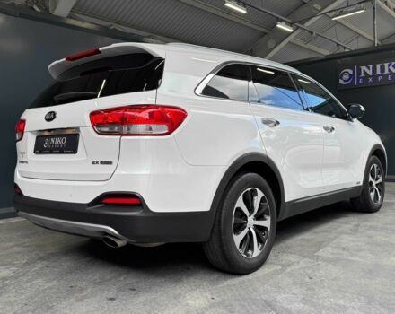 Белый Киа Соренто, объемом двигателя 2 л и пробегом 239 тыс. км за 12000 $, фото 6 на Automoto.ua