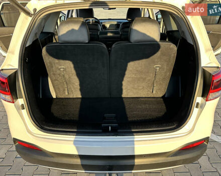 Белый Киа Соренто, объемом двигателя 2.2 л и пробегом 198 тыс. км за 21999 $, фото 72 на Automoto.ua