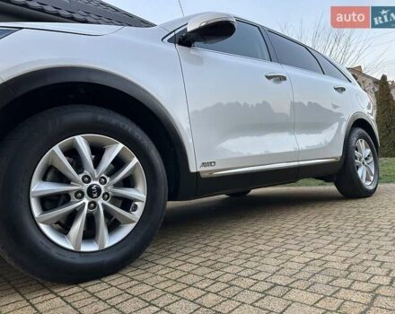 Белый Киа Соренто, объемом двигателя 2.2 л и пробегом 225 тыс. км за 19191 $, фото 58 на Automoto.ua