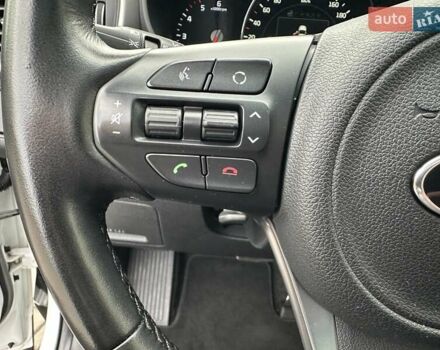Кіа Соренто 2015 у Луцьку на Automoto.ua Білий Кіа Соренто, об'ємом двигуна 2.2 л та пробігом 150 тис. км за 23500 $, фото 38 на Automoto.ua