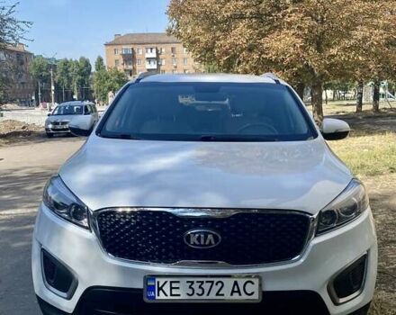 Белый Киа Соренто, объемом двигателя 2.36 л и пробегом 136 тыс. км за 16600 $, фото 2 на Automoto.ua