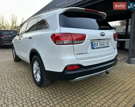 Белый Киа Соренто, объемом двигателя 2.2 л и пробегом 225 тыс. км за 19191 $, фото 50 на Automoto.ua