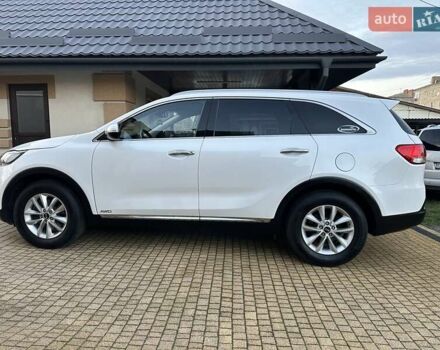 Белый Киа Соренто, объемом двигателя 2.2 л и пробегом 225 тыс. км за 19191 $, фото 23 на Automoto.ua