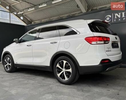 Білий Кіа Соренто, об'ємом двигуна 2 л та пробігом 239 тис. км за 12500 $, фото 8 на Automoto.ua