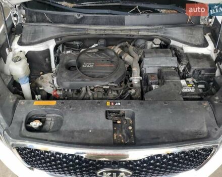 Белый Киа Соренто, объемом двигателя 2 л и пробегом 170 тыс. км за 2000 $, фото 11 на Automoto.ua