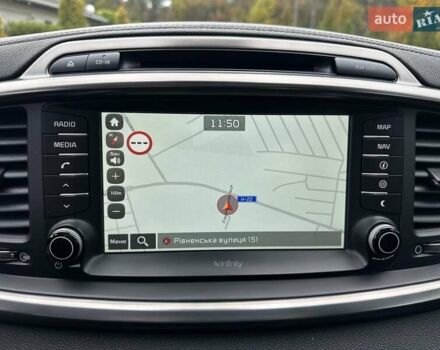 Кіа Соренто 2015 у Луцьку на Automoto.ua Білий Кіа Соренто, об'ємом двигуна 2.2 л та пробігом 150 тис. км за 23500 $, фото 29 на Automoto.ua