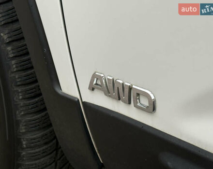 Білий Кіа Соренто, об'ємом двигуна 2.2 л та пробігом 175 тис. км за 17750 $, фото 22 на Automoto.ua