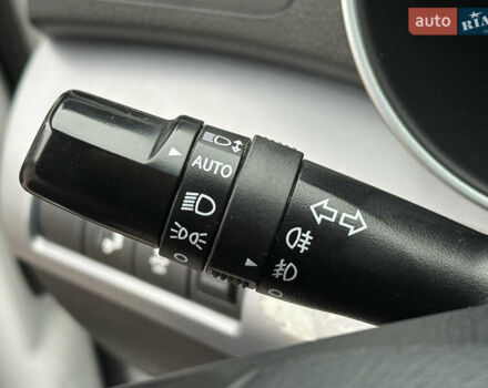 Білий Кіа Соренто, об'ємом двигуна 2.2 л та пробігом 175 тис. км за 16999 $, фото 70 на Automoto.ua