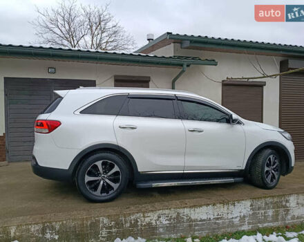 Білий Кіа Соренто, об'ємом двигуна 0 л та пробігом 220 тис. км за 19499 $, фото 3 на Automoto.ua