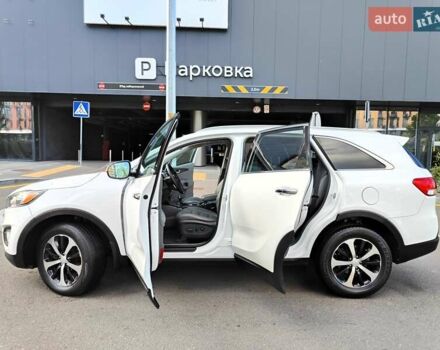 Белый Киа Соренто, объемом двигателя 2 л и пробегом 187 тыс. км за 13990 $, фото 10 на Automoto.ua