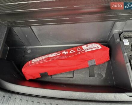 Білий Кіа Соренто, об'ємом двигуна 2.2 л та пробігом 145 тис. км за 22500 $, фото 18 на Automoto.ua