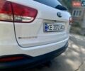 Белый Киа Соренто, объемом двигателя 2.36 л и пробегом 136 тыс. км за 16600 $, фото 6 на Automoto.ua