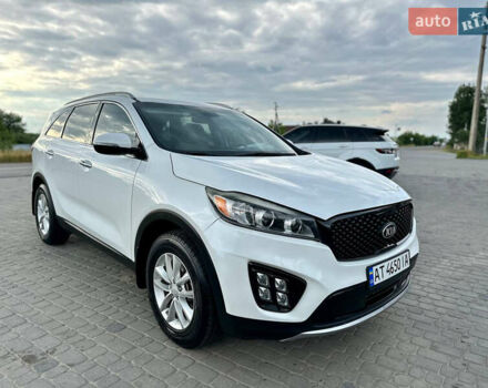Белый Киа Соренто, объемом двигателя 2.4 л и пробегом 168 тыс. км за 12700 $, фото 5 на Automoto.ua